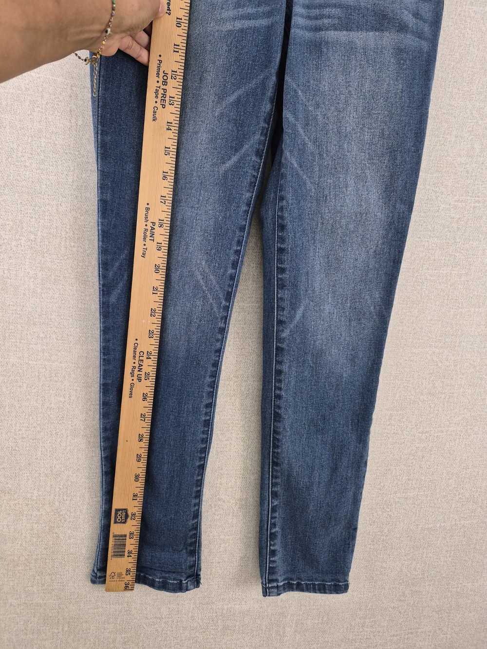 Democracy “Ab”solution jeans in a classic medium/light blue wash. SKU0267 - Picture 3 of 16
